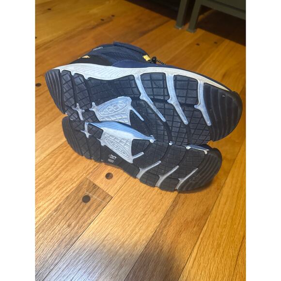 KEEN Skua Waterproof Boot US Sz 6 Color: Naval Academy/Yolk Yellow EU 38 main image 4